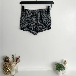 Flounce Paisley Printed Shorts